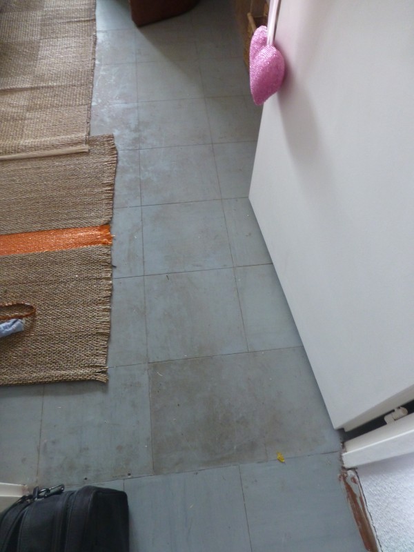 Asbest in Bodenbelägen und Brandschutzplatten